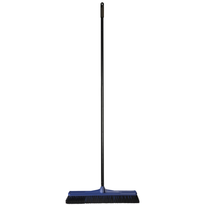 Oates Outdoor Medium Stiff Broom Complete 60cm